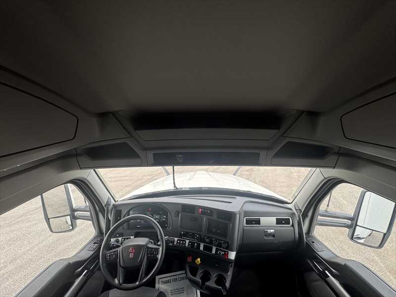 2023 Kenworth  T680