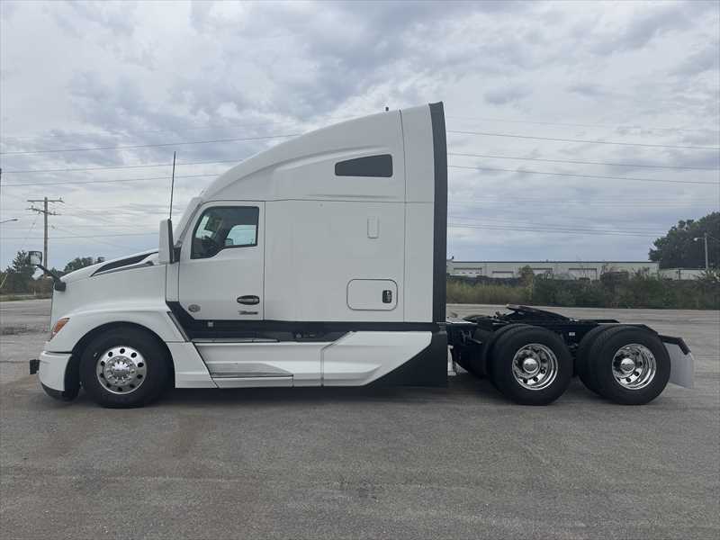 2023 Kenworth  T680