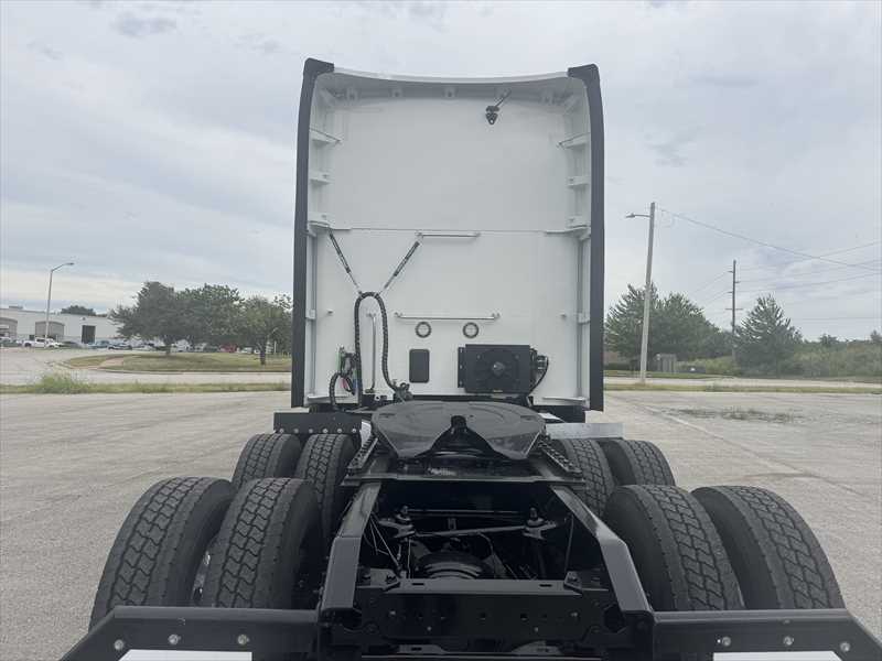 2023 Kenworth  T680