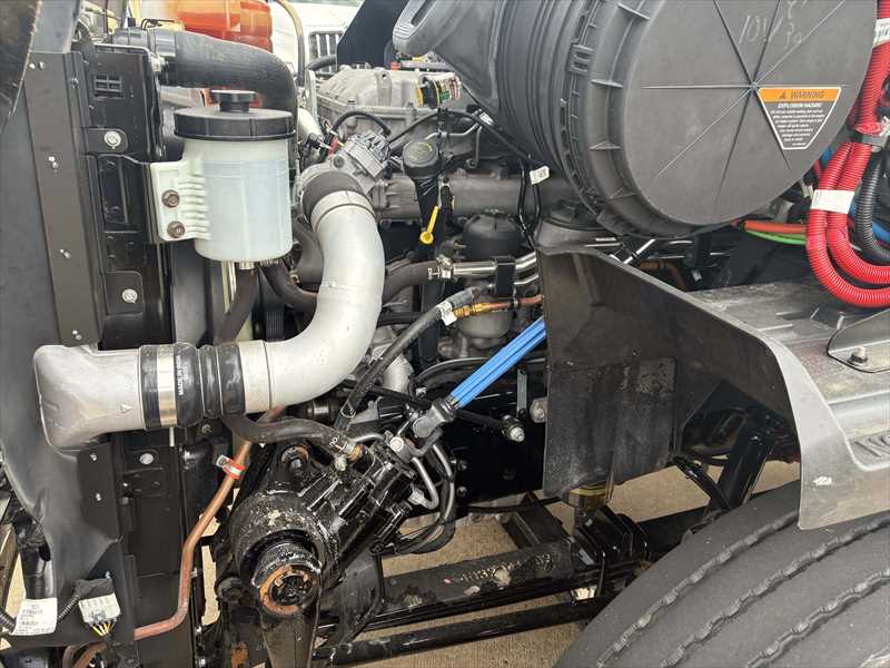 2025 International  RH613