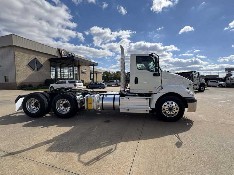 2025 International  RH613