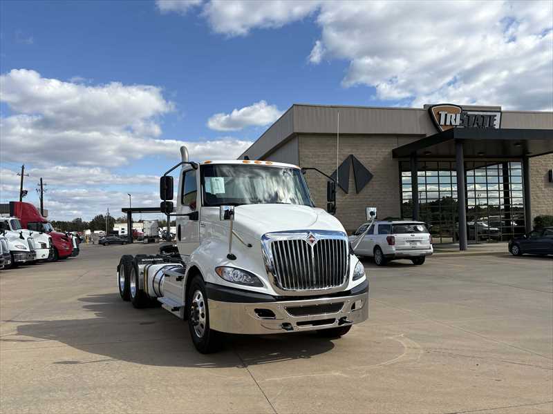 2025 International  RH613