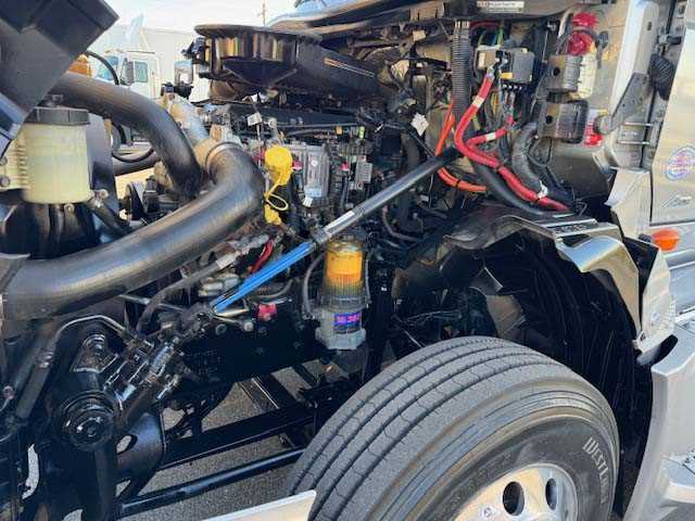 2022 International  LT625