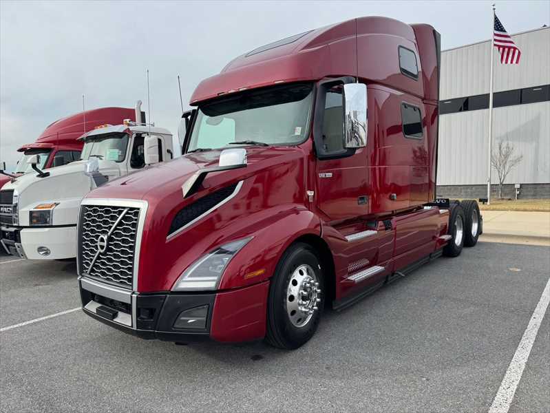 2022 Volvo  VNL64T860