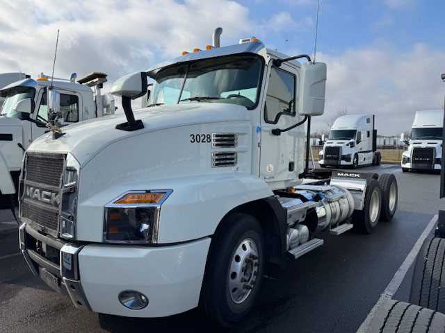 2023 Mack  AN64T