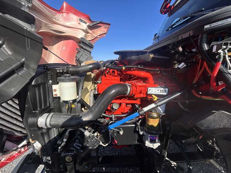 2021 International - image 6