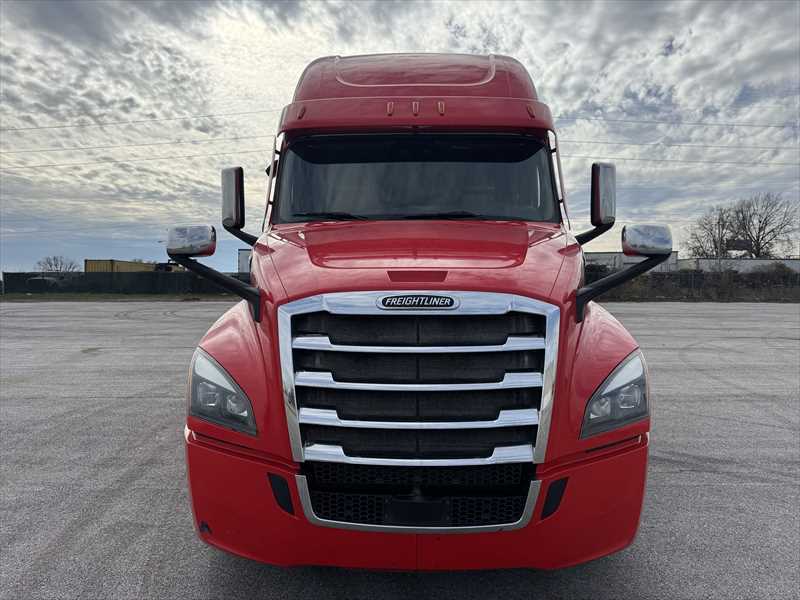 2023 Freightliner  Cascadia