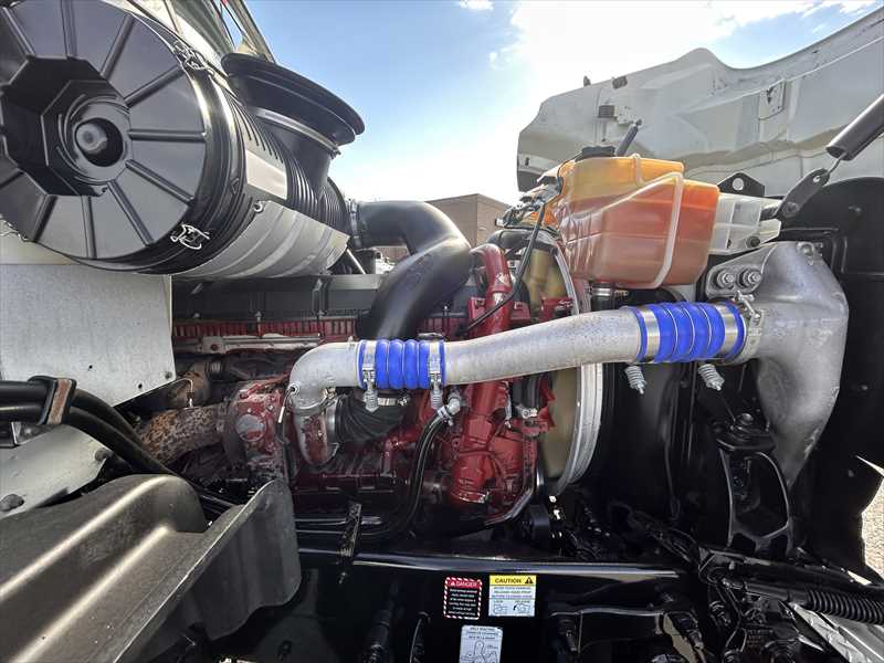 2019 Mack - image 10