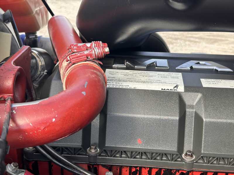 2019 Mack - image 12