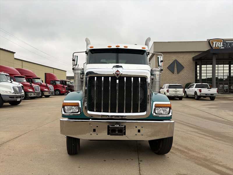 2021 International - image 10