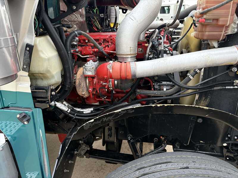 2021 International - image 13