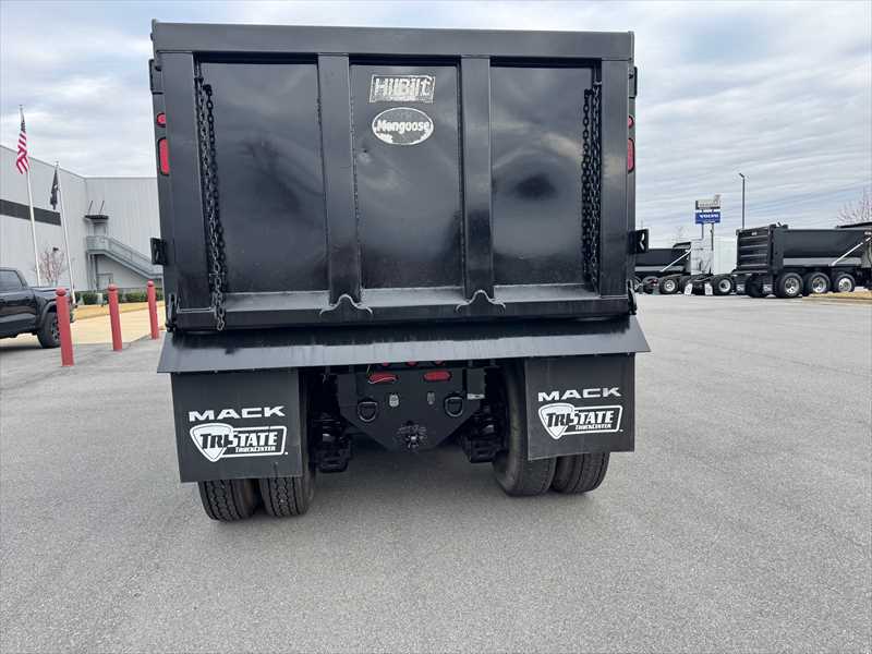 2019 Mack Granite - image 4