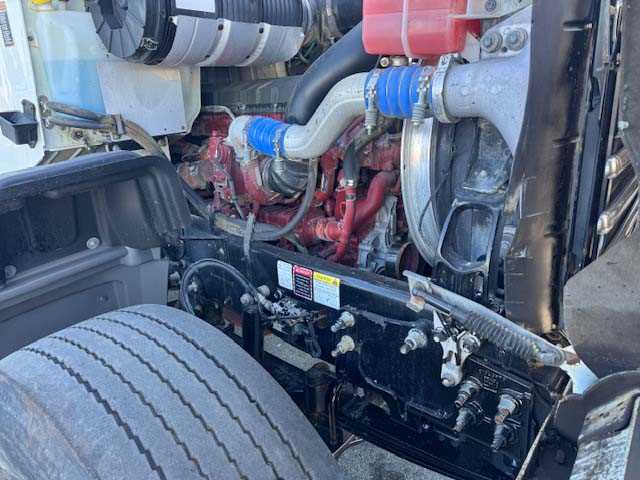 2020 Mack Granite - image 8