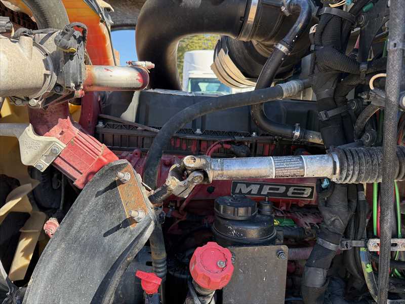 2021 Mack - image 10