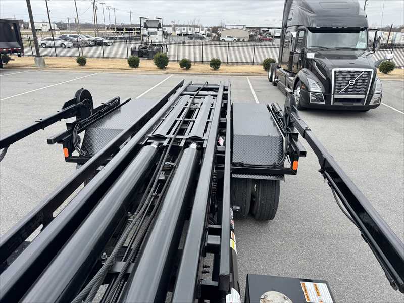 2025 Mack - image 9