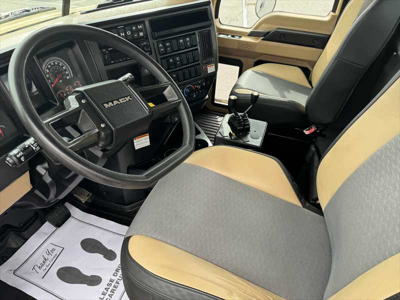 2025 Mack - image 13