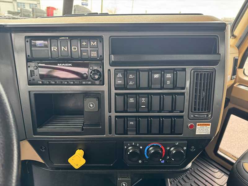 2025 Mack - image 15