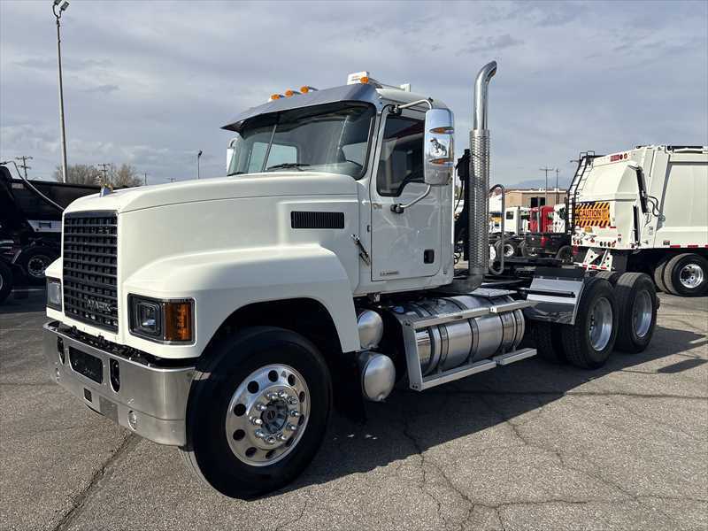 2020 Mack  PI64T