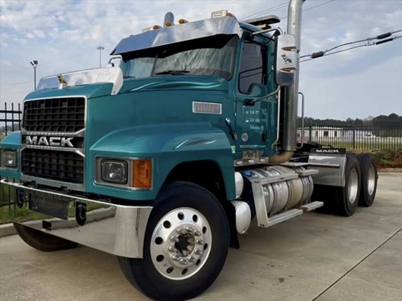 2025 Mack  PI64T