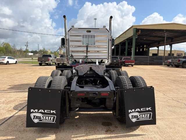 2021 Mack - image 5