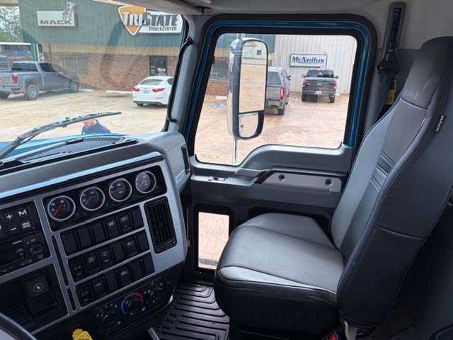2025 Mack - image 14
