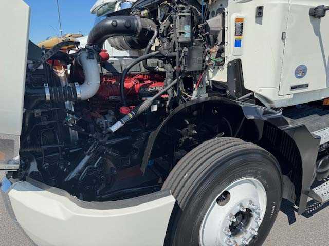 2020 Mack - image 8