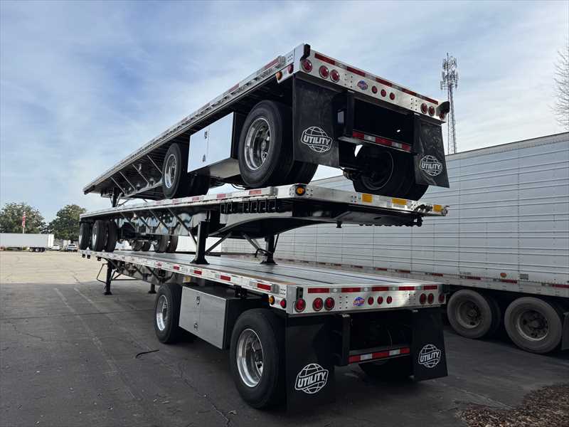 2027 Utility Flatbed