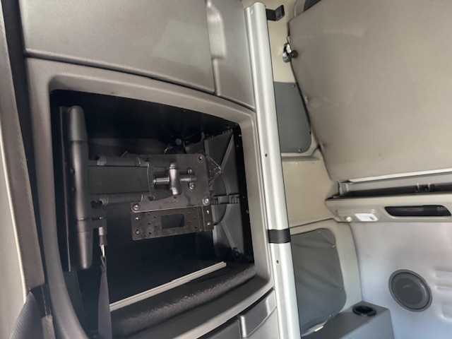 2023 Volvo  VNL64T860