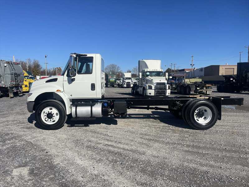 2019 International  4300