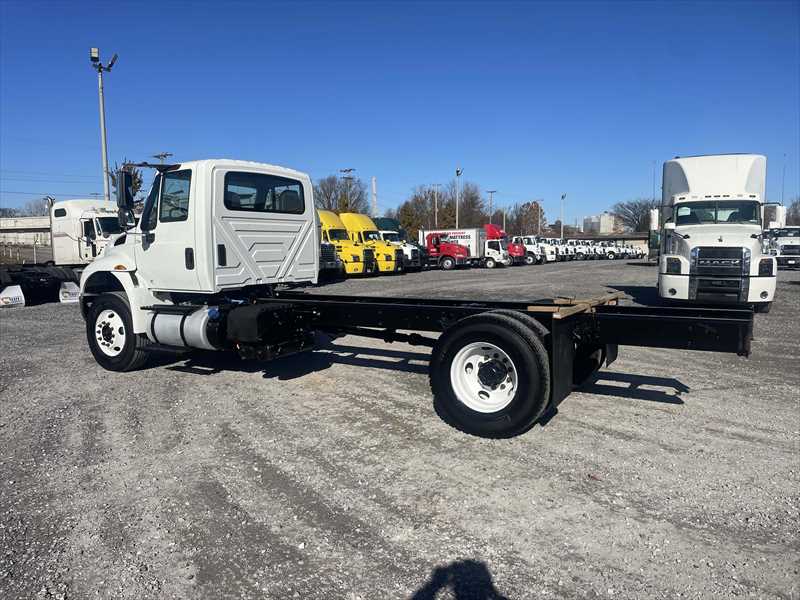 2019 International  4300