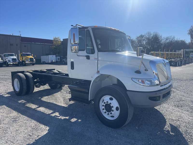 2019 International  4300