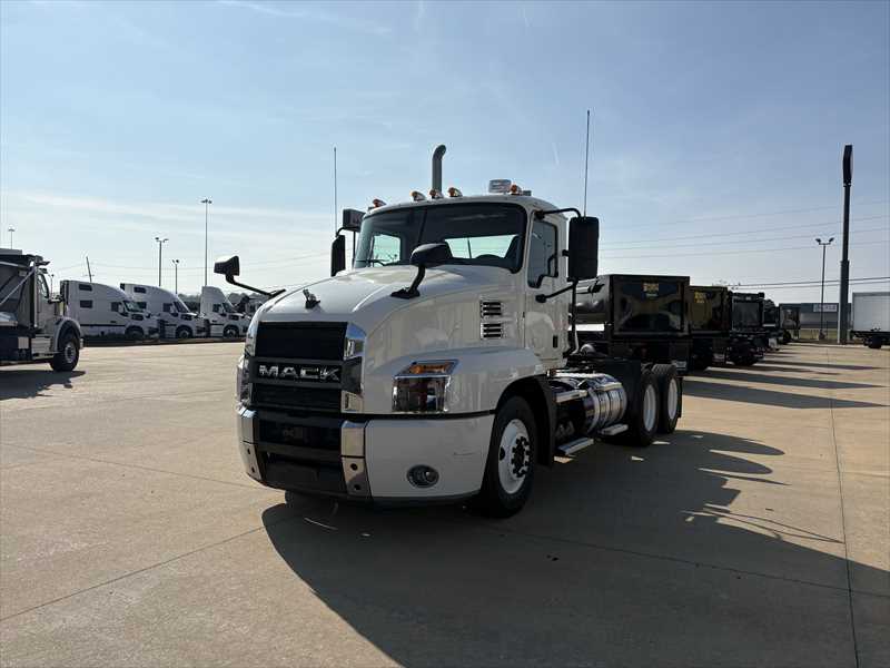 2020 Mack  AN64T