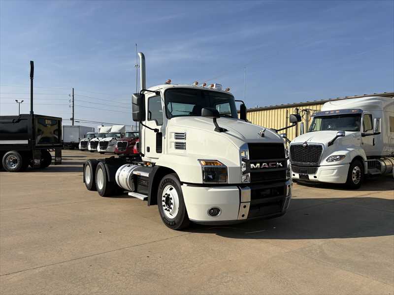 2020 Mack  AN64T