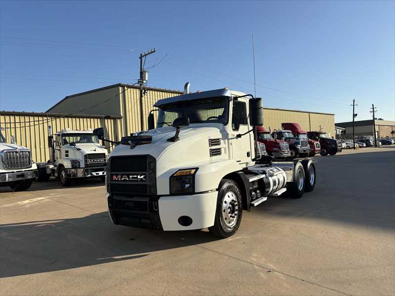 2020 Mack  AN64T