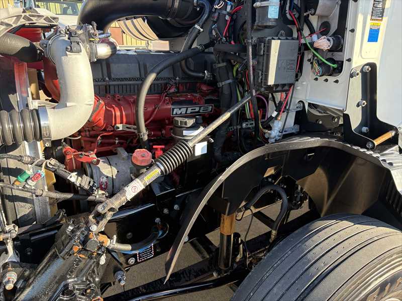 2020 Mack  AN64T