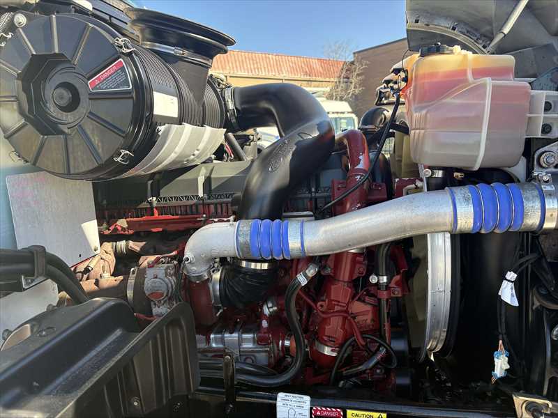 2019 Mack Granite - image 14