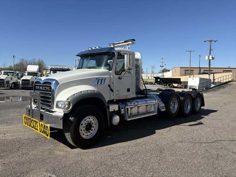 2019 Mack  GR64FT