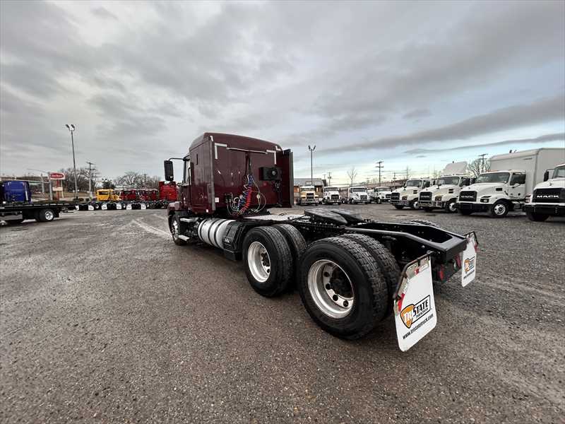 2020 Mack  AN64T