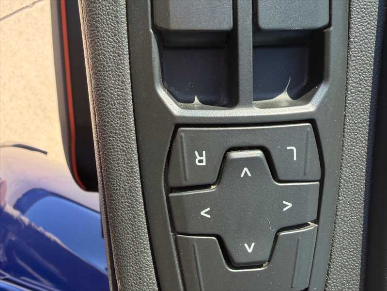 2024 Volvo - image 18