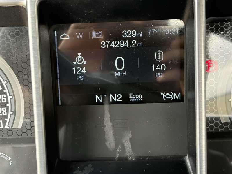 2021 Mack Pinnacle - image 12