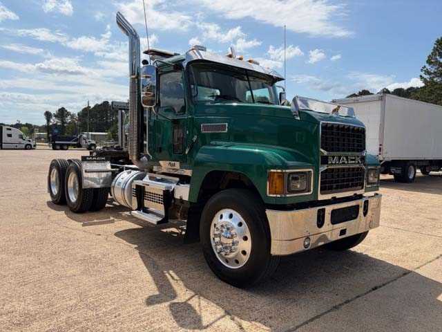 2025 Mack  PI64T