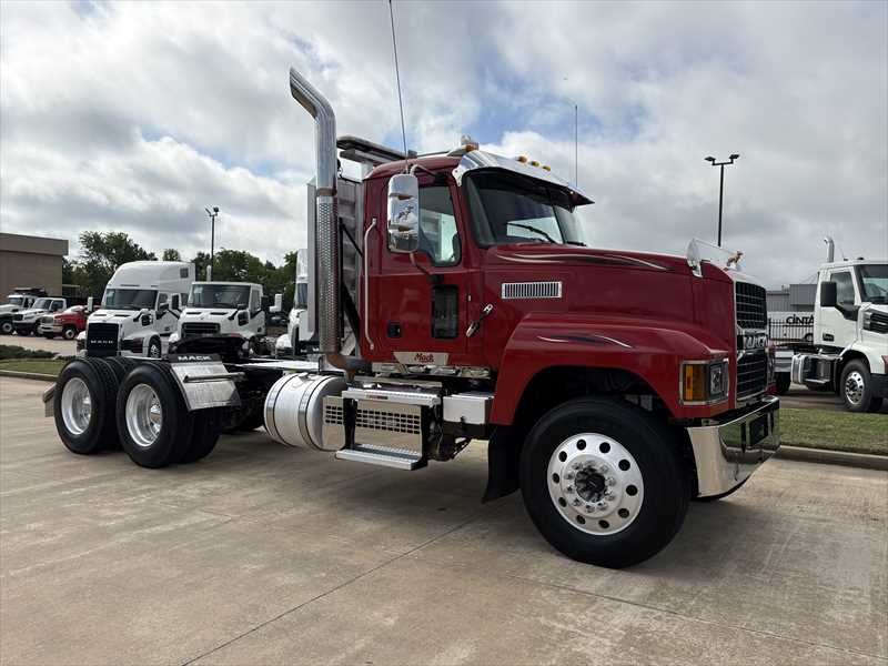 2025 Mack  PI64T