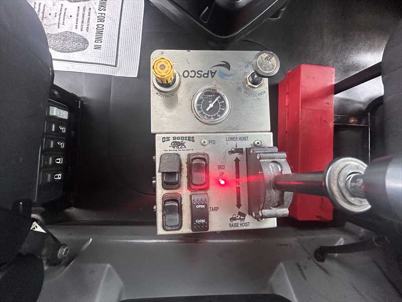 2019 Mack  GR64F