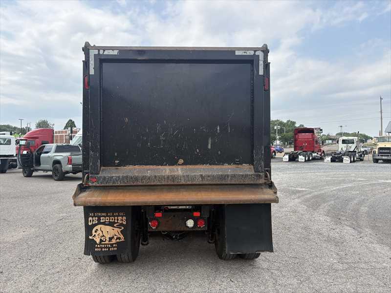 2022 Mack  GR64F