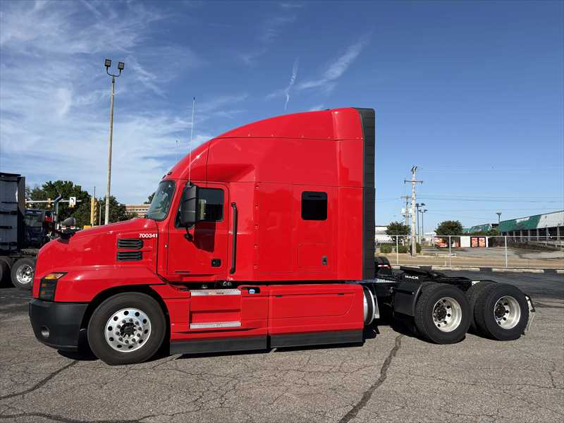 2024 Mack Anthem in Memphis, TN — photo 2
