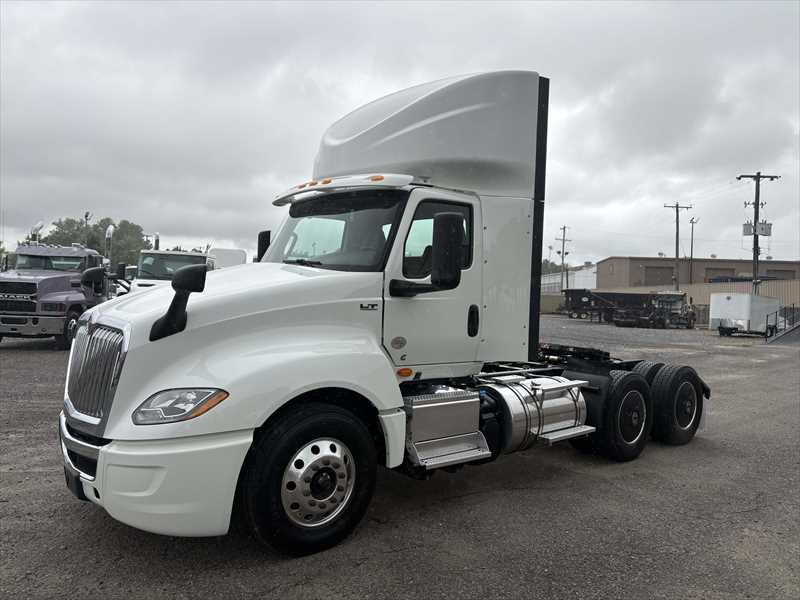 2024 International  LT625