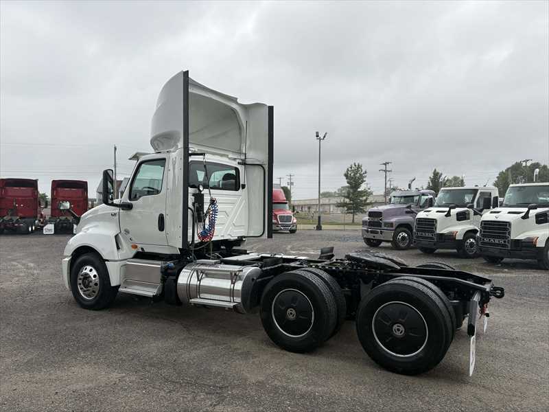 2024 International  LT625