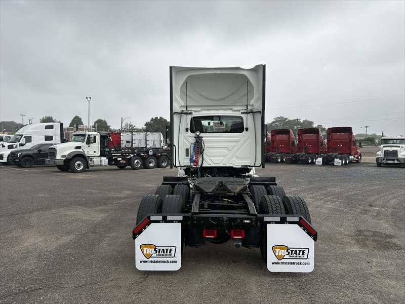 2024 International  LT625