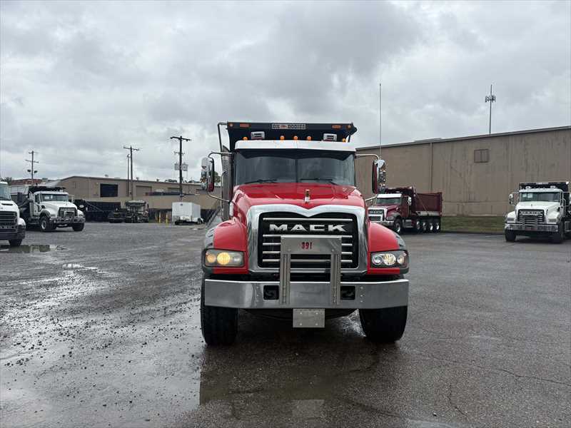 2021 Mack Granite in Memphis, TN — photo 6
