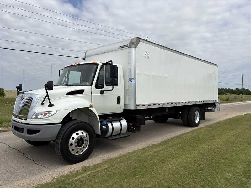 2017 International 4300 in Memphis, TN